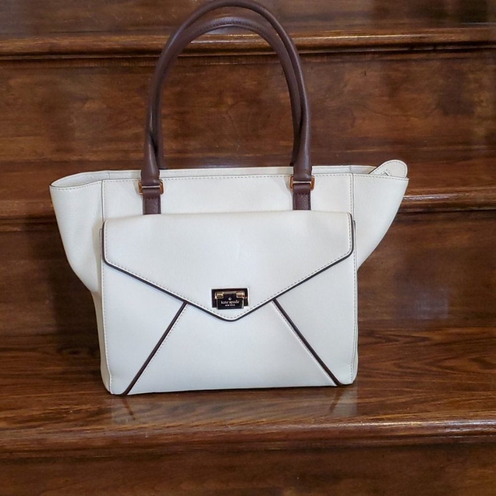 Kate Spade Purse 🎊PRICE DROP🎊